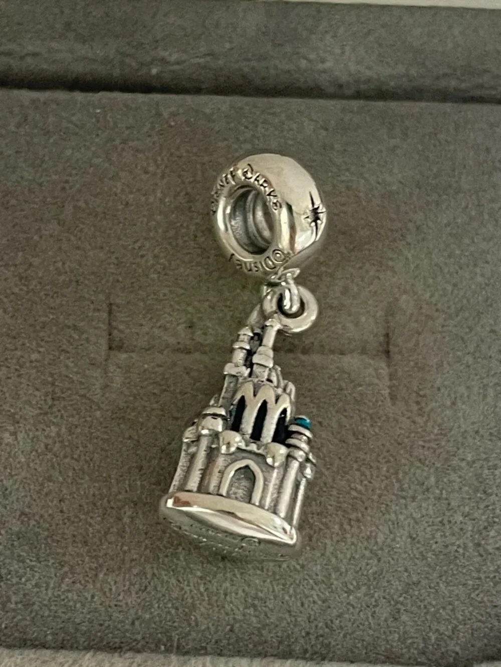 Pandora Disney Parks Tokyo Castle Charm - Picture 6 of 6